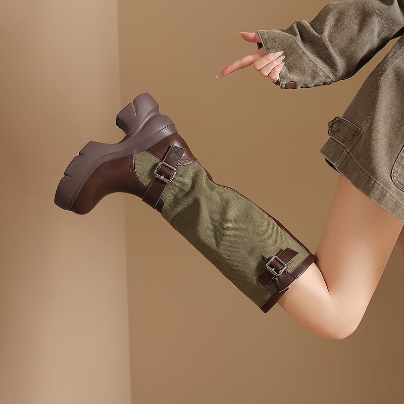 Women's Retro Western Boots with Chunky High Heel and Buckle Detail - Image 2