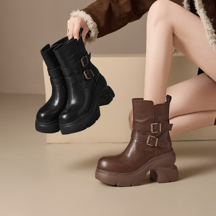 Women's Western Boots in Top Grain Leather with Chunky Heel and Belt Buckle Detail - Image 4