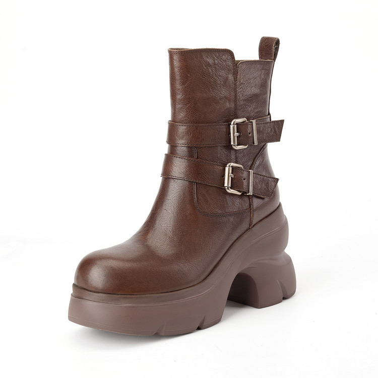 Women's Western Boots in Top Grain Leather with Chunky Heel and Belt Buckle Detail - Image 5